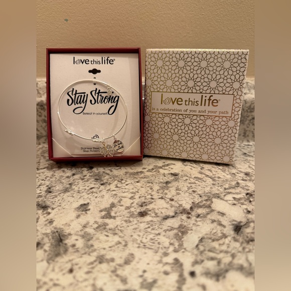 Silver Bracelet with Heart Charm - Picture 2 of 3